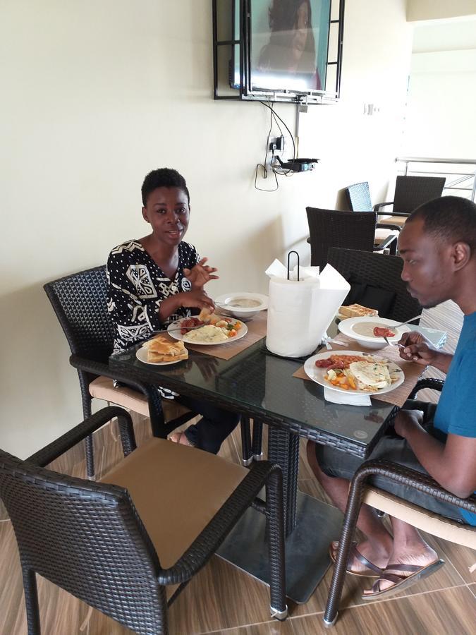 Jeyads Lodge Tamale Buitenkant foto