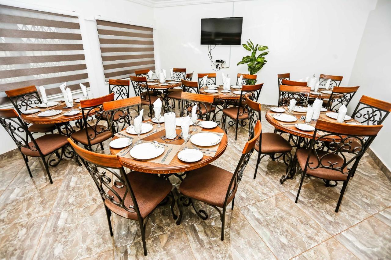 Jeyads Lodge Tamale Buitenkant foto